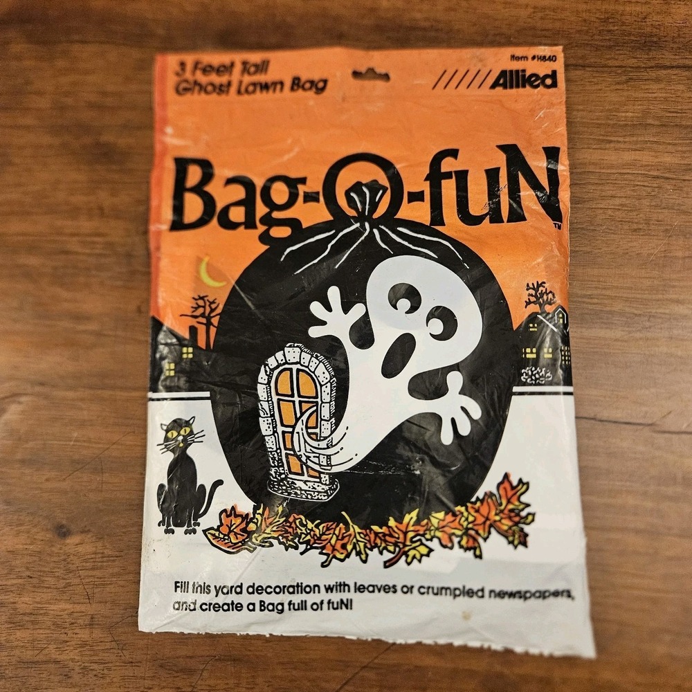 Vintage 1991 Halloween Bag-O-Fun Ghost Leaf Bag Pumpkin 3 Feet‎ Tall Black White